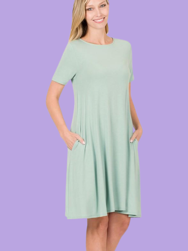 Short sleeve swing outlet dress with pockets